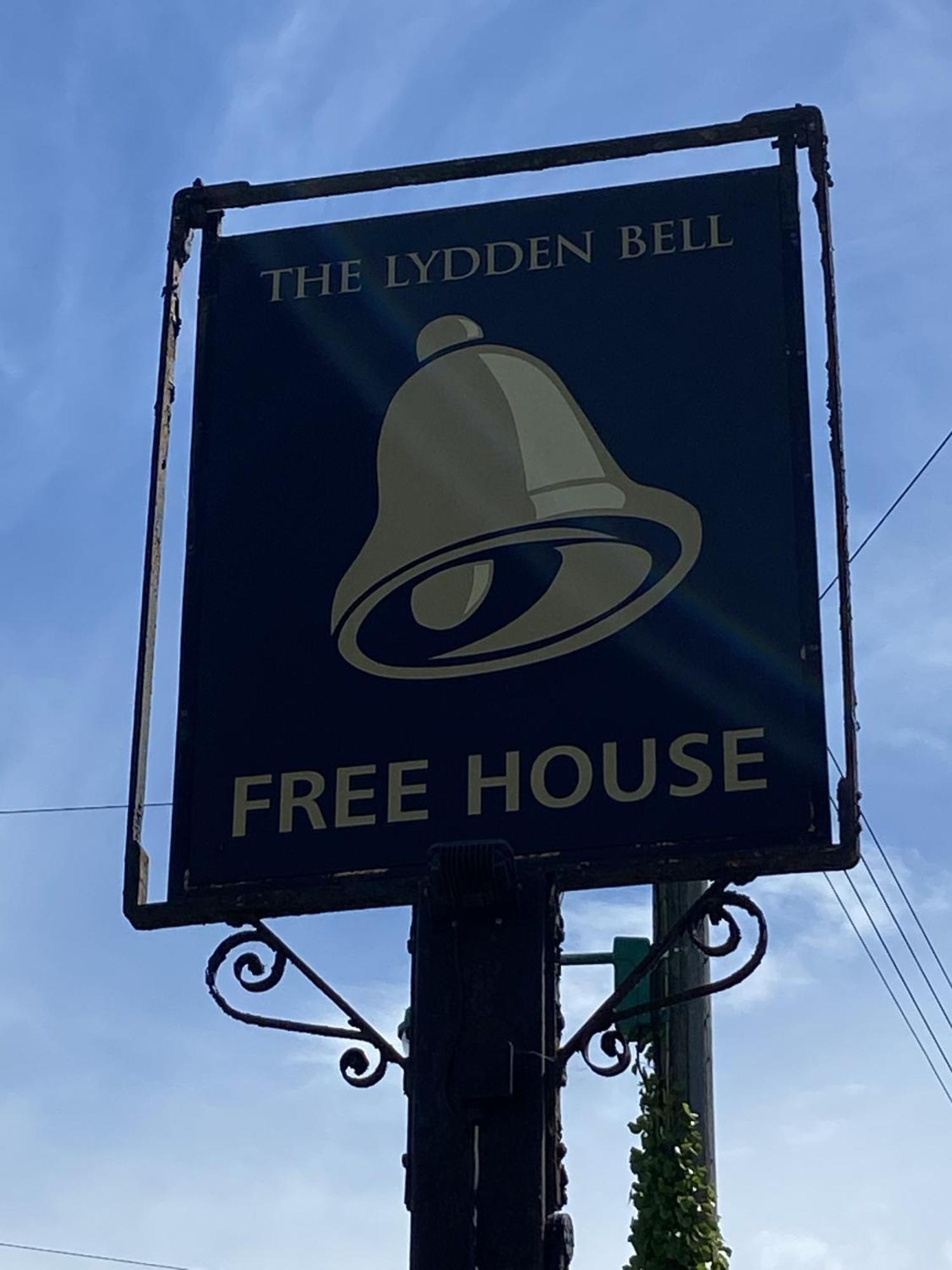 The Lydden Bell Acomodação com café da manhã Exterior foto